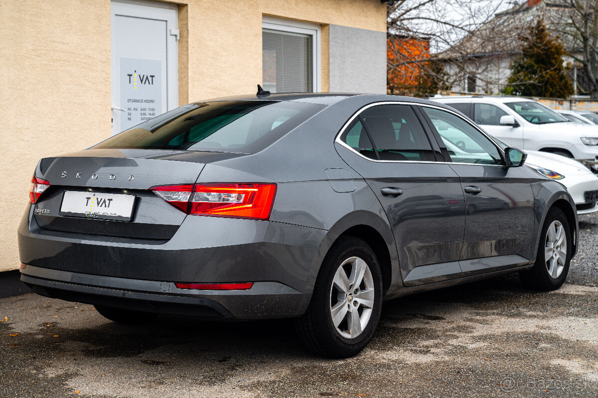 Škoda Superb 2.0 TDI SCR Style DSG - 9