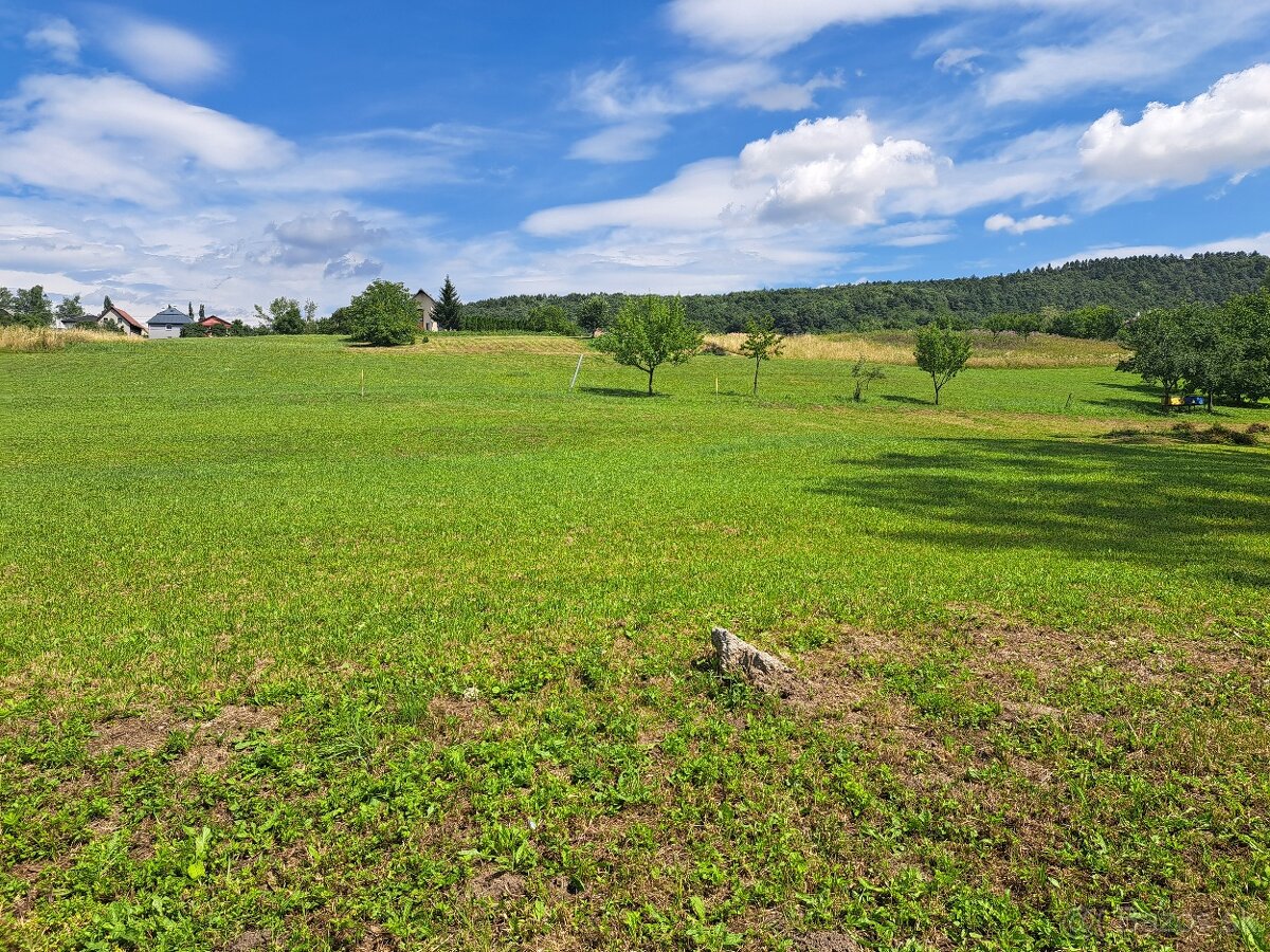 Stavebné pozemky na predaj v obci Ploské - 9