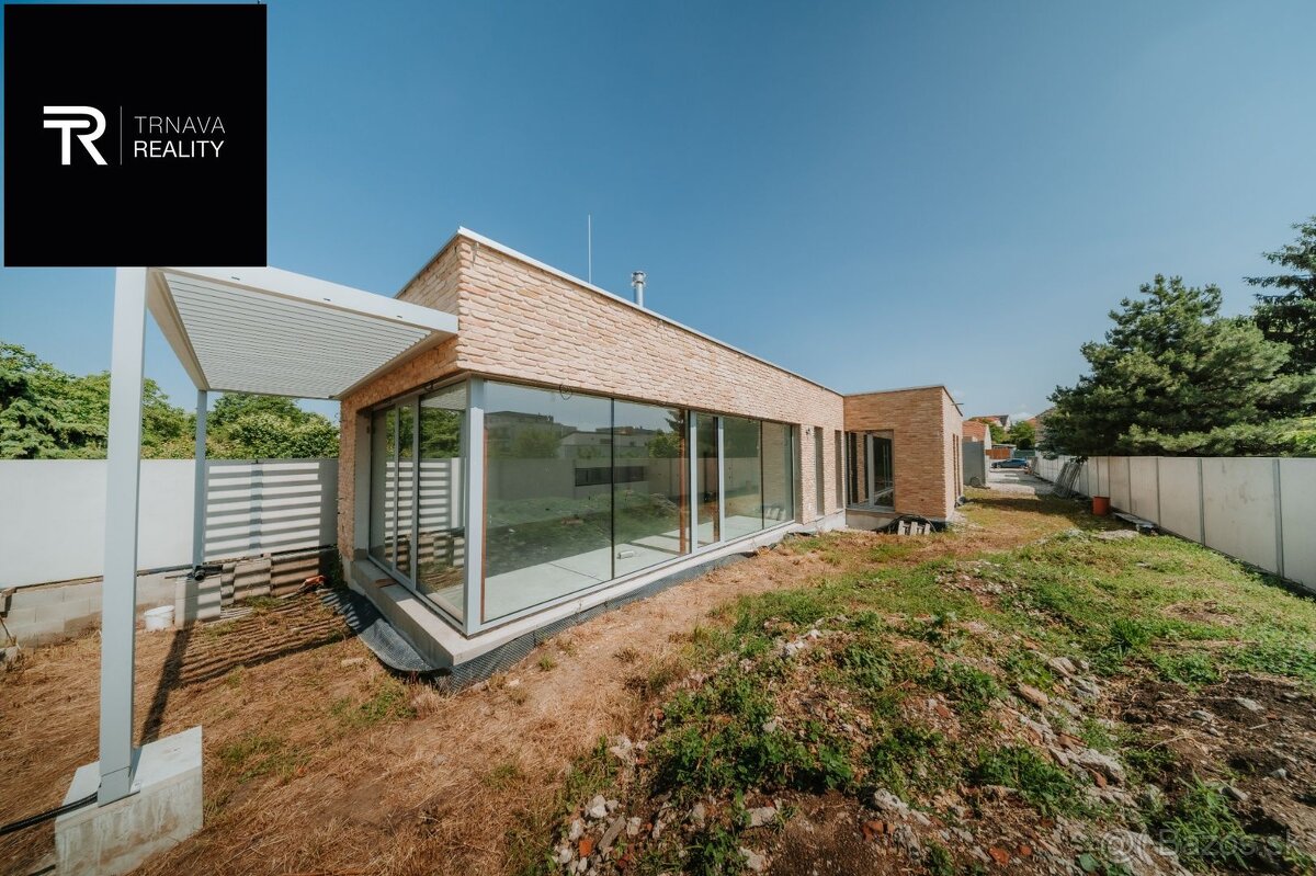 MODRANKA LUXUSNÁ NOVOSTAVBA RODINNÉHO DOMU V TICHEJ ČASTI - 9