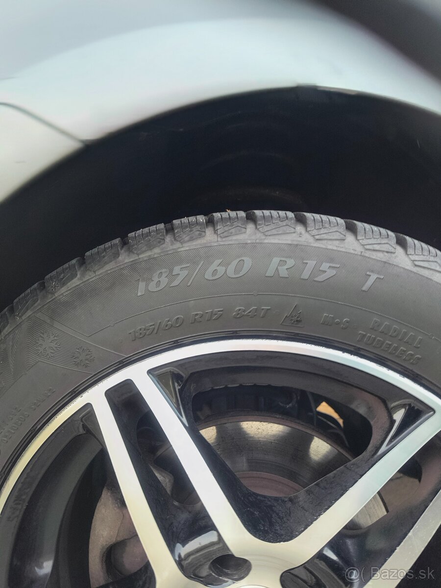 Suzuki Swift 1.3 - 9