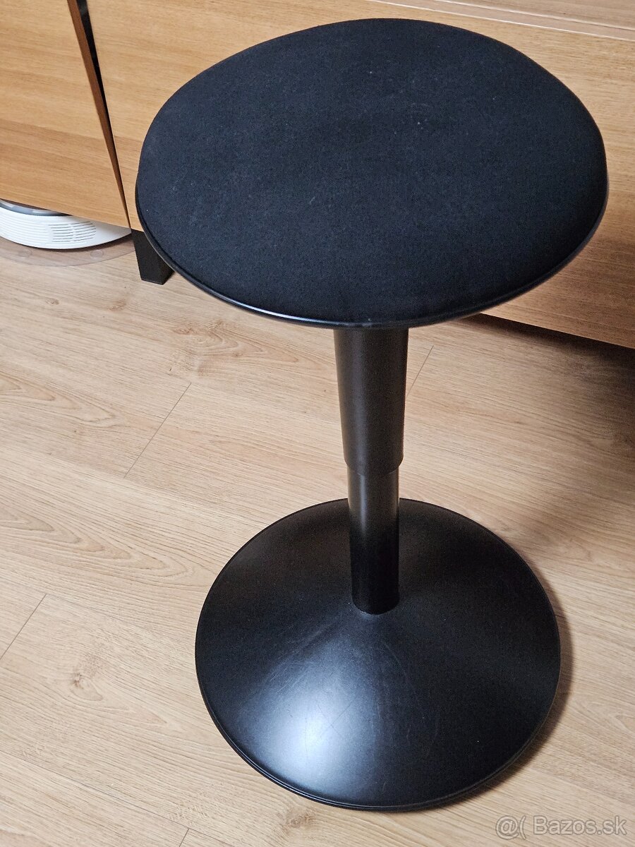 IKEA NILSERIK Stolička na aktívne sedenie - 9
