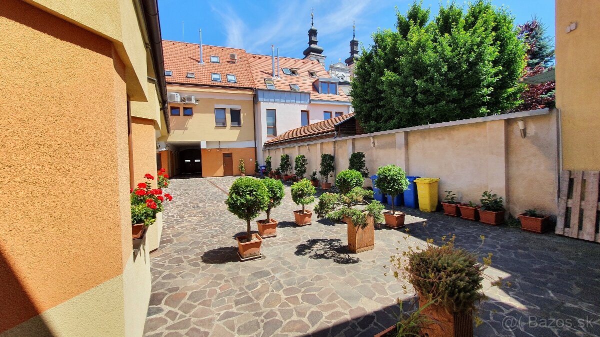 Amnis Student House Trnava_Ubytko iba pre študentky_OBSADENÉ - 9