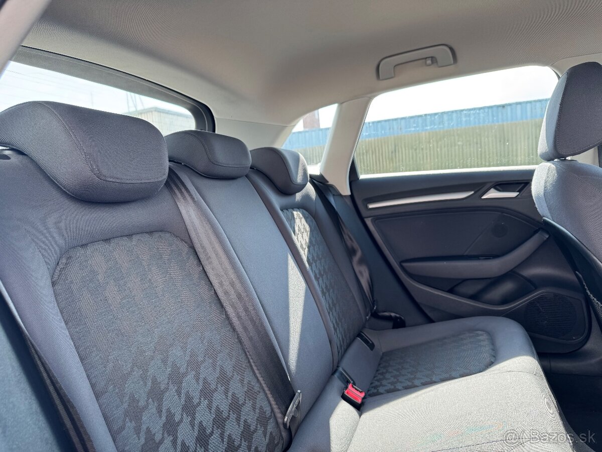 Audi A3 Sportback 1,4 Tfsi Comfortline - 9