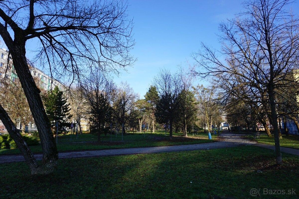 Na predaj príjemný 3-izbový byt s lodžiou, Košice, Terasa - 9