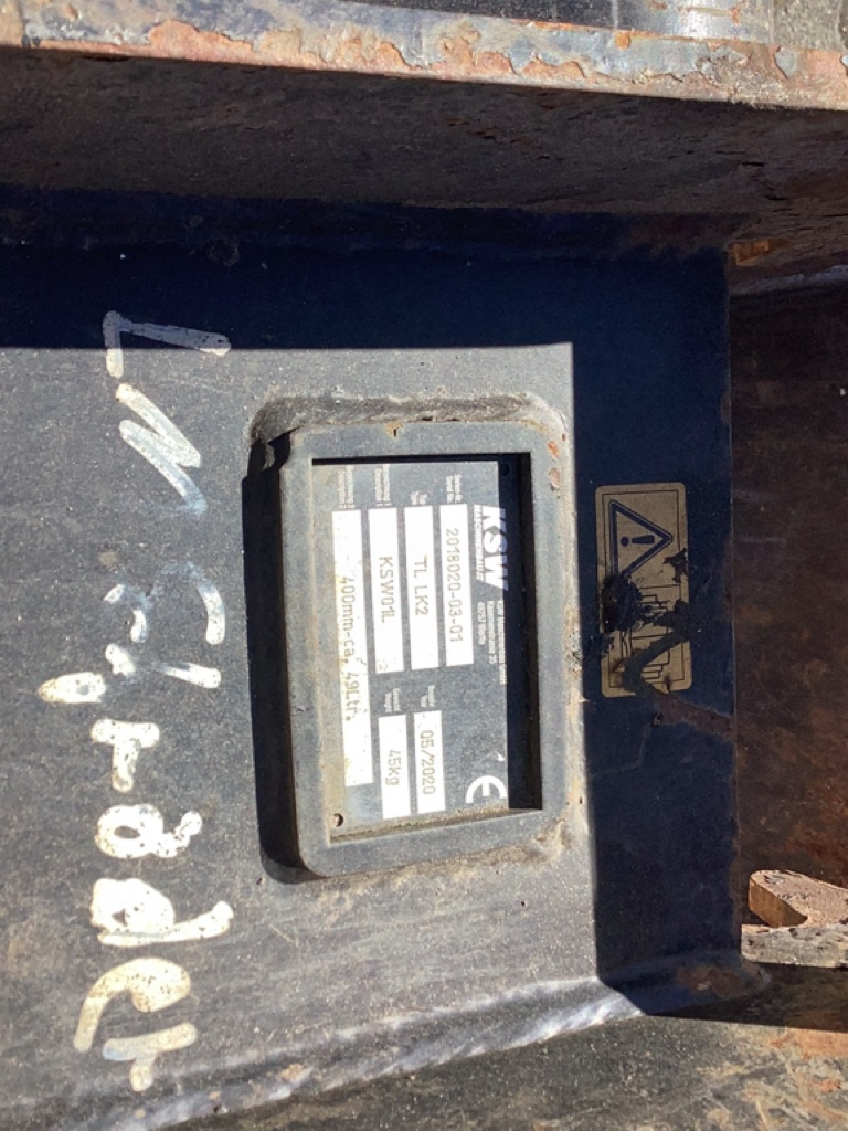 Caterpillar CAT 301.6 - 9