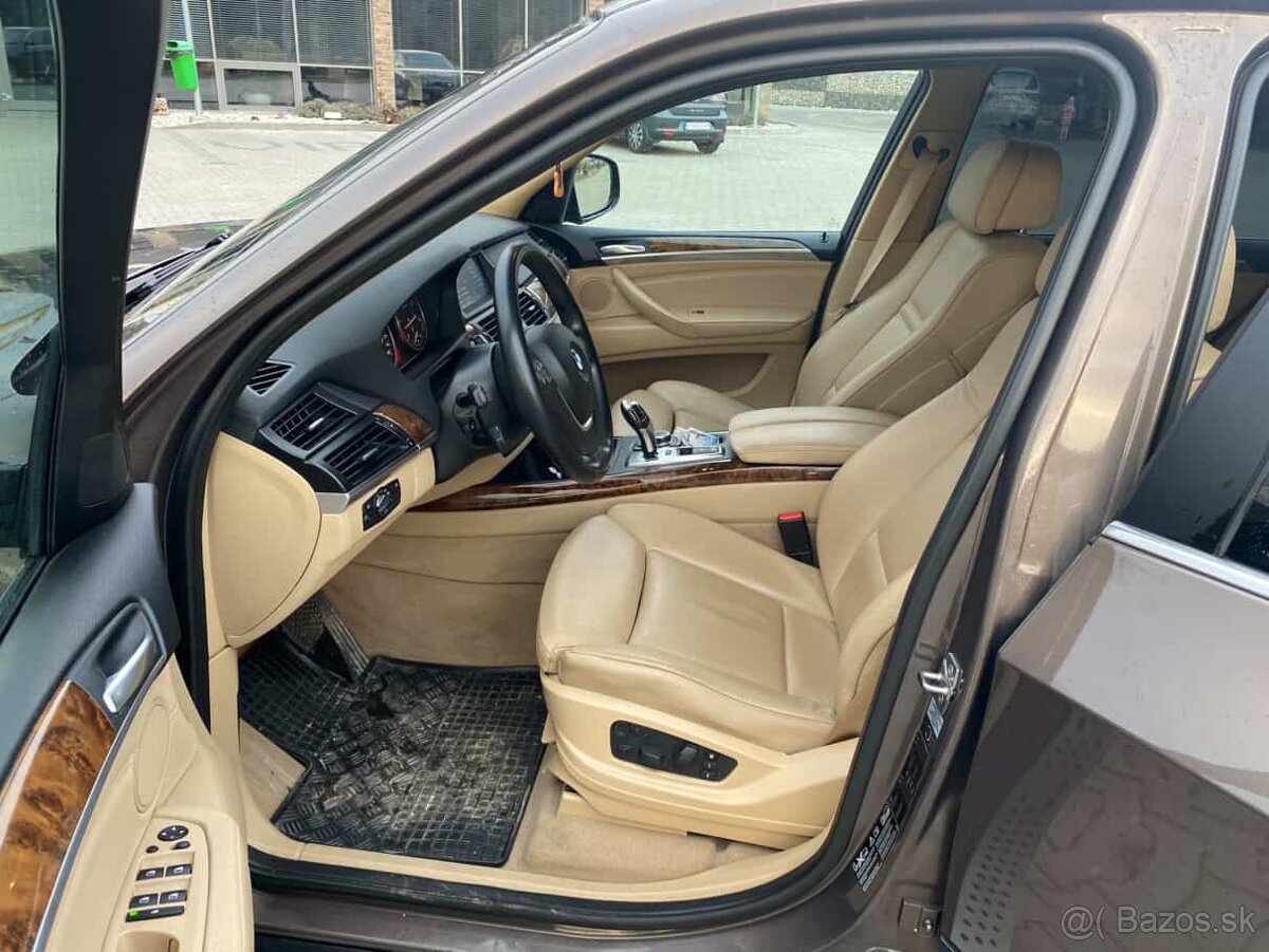 Predám BMW X5 (E70) - 9