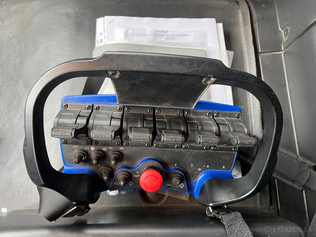 odtahový speciál Iveco Eurocargo 120E18 hydraulická ruka - 9