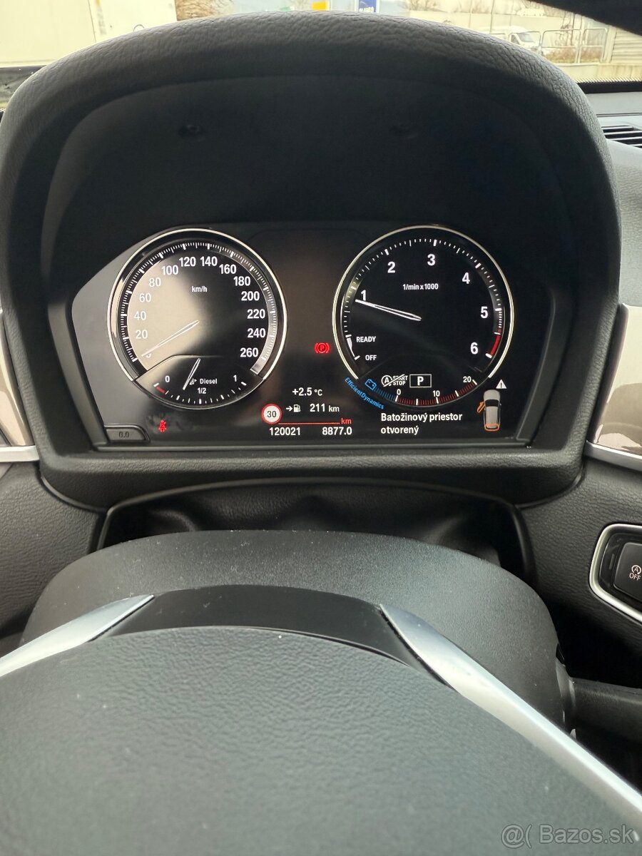 BMW X1 18d s-drive - 9