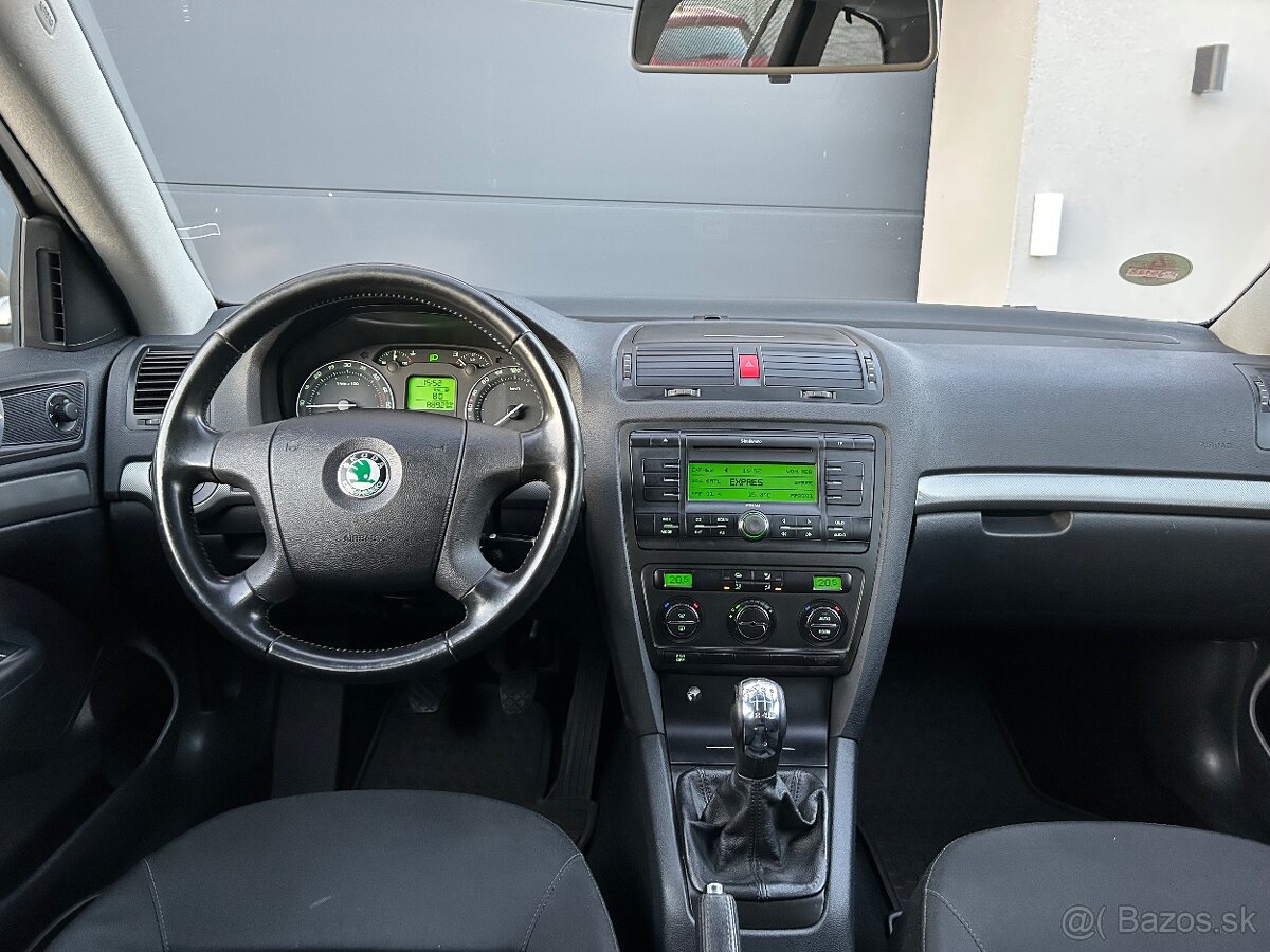 Škoda Octavia Combi 2.0 TDI 103KW - 9