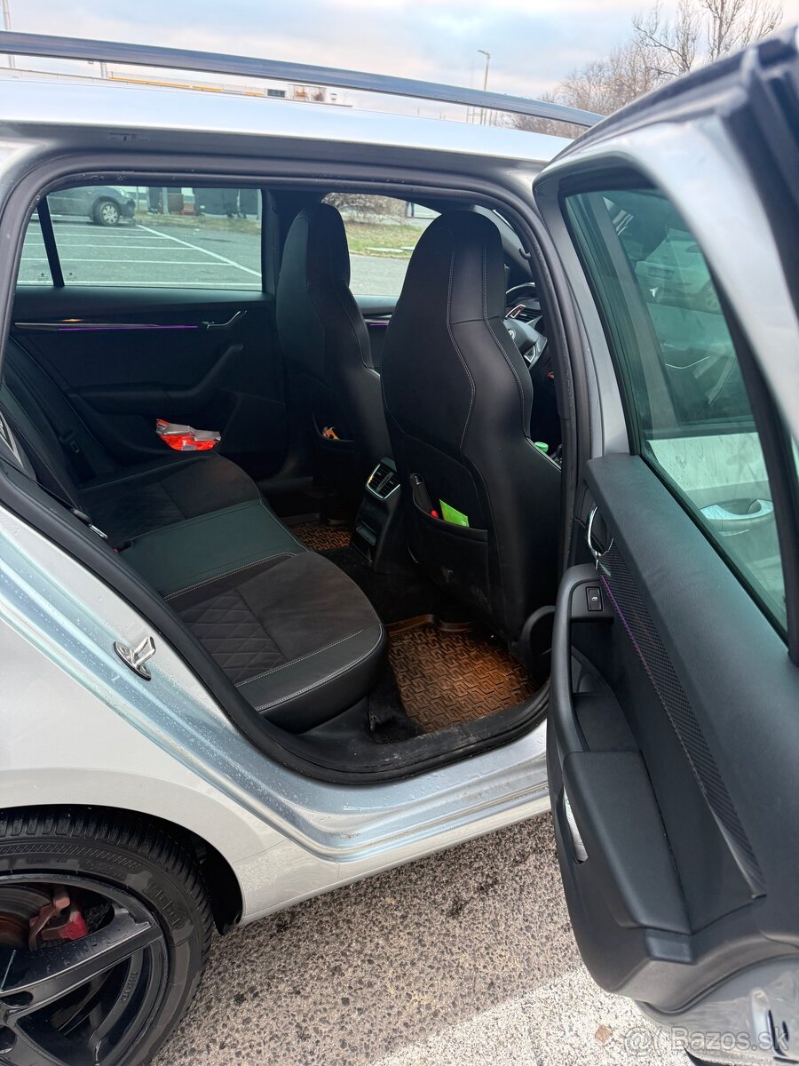 Škoda Octavia RS 4x4 2.0Tdi - 9