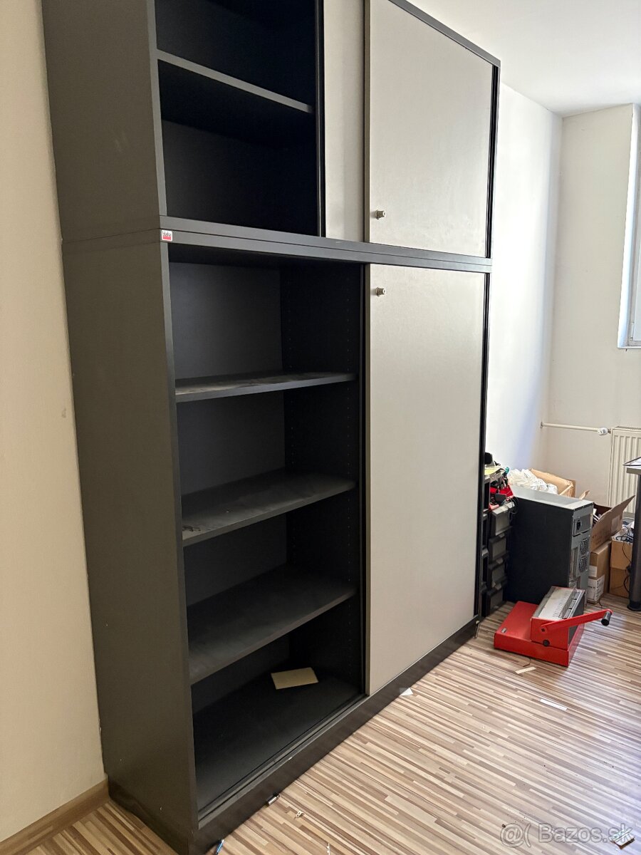 Predám kancelársky nábytok - 9