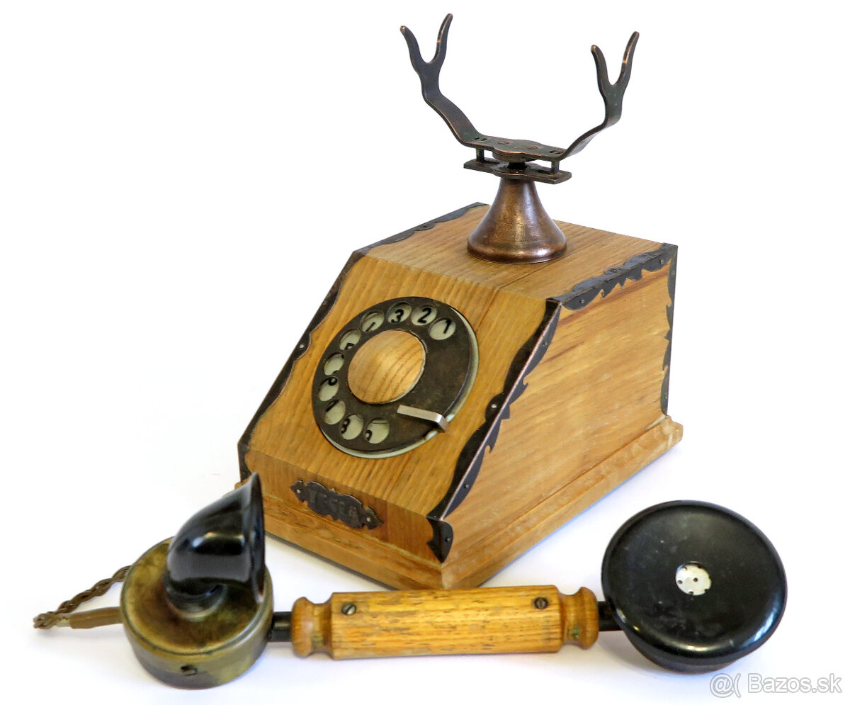 Drevený retro telefón TESLA - 9