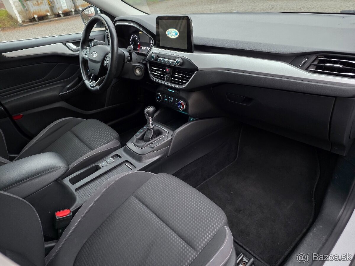 Ford Focus 1.5 TDCi EcoBlue Titanium - 9