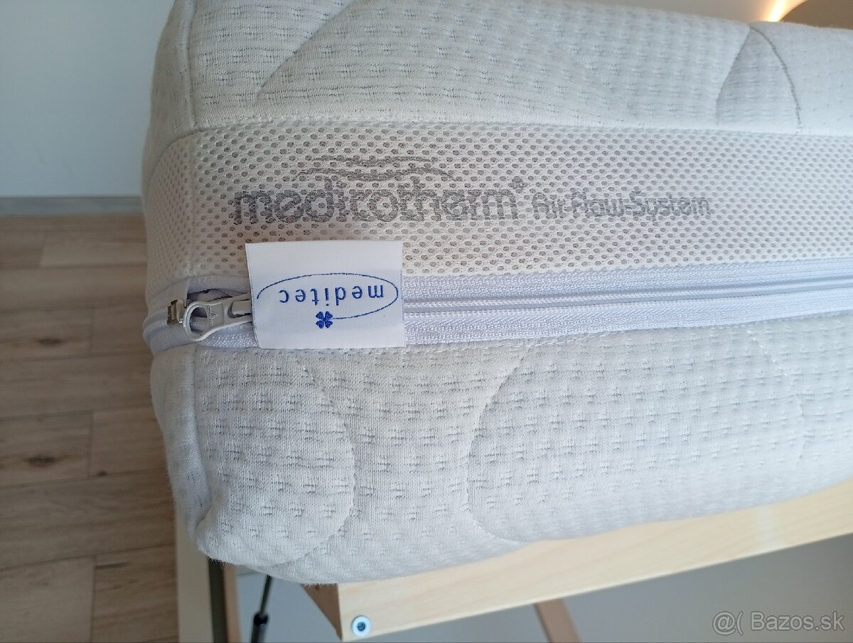 Manželská posteľ - 9