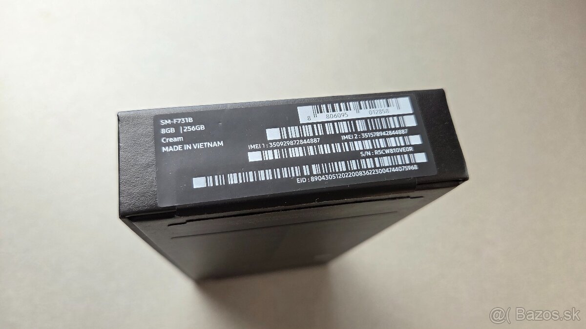 Samsung Z-Flip 5 "cream" - 9