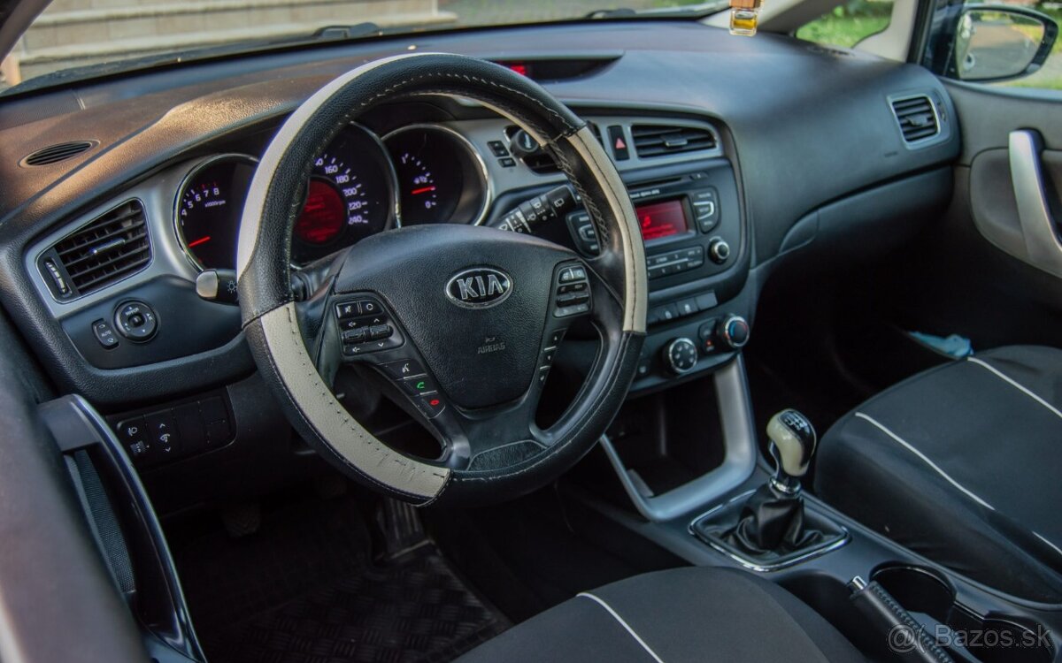 Kia Ceed 1.6 SW GDI 99kw - 9