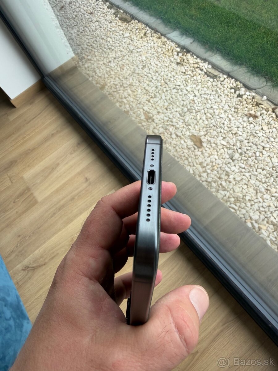 iPhone 15 pro Max 256gb Grey ako novy v zaruke, komplet - 9