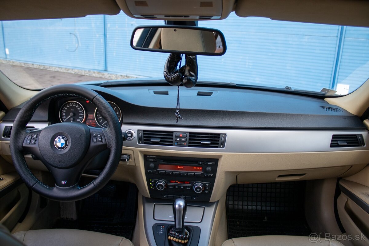 BMW 325i xDrive E90 - 9