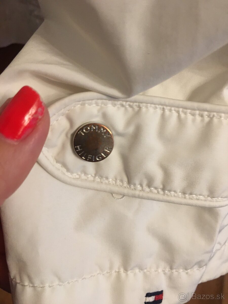 TOMMY HILFIGER originál snehobiela/damska bundicka L - 9