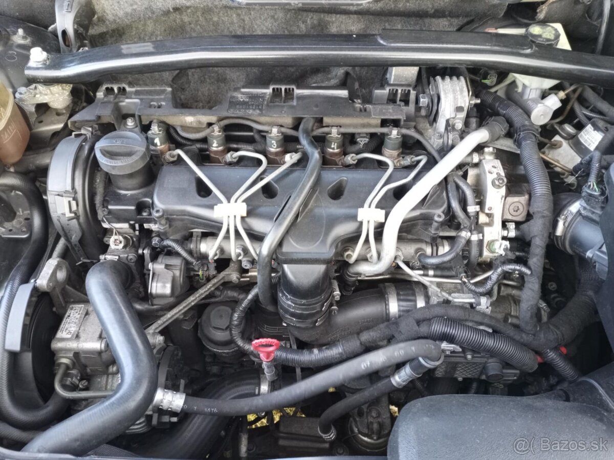 Volvo XC90, 136kW, 7-miestne - 9