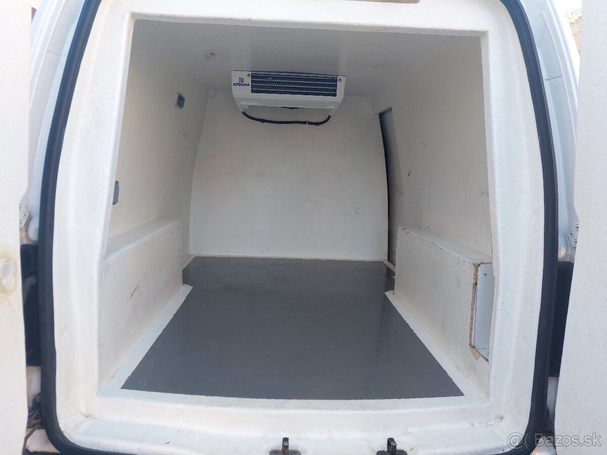 VW CADDY CHLADIAK - 9