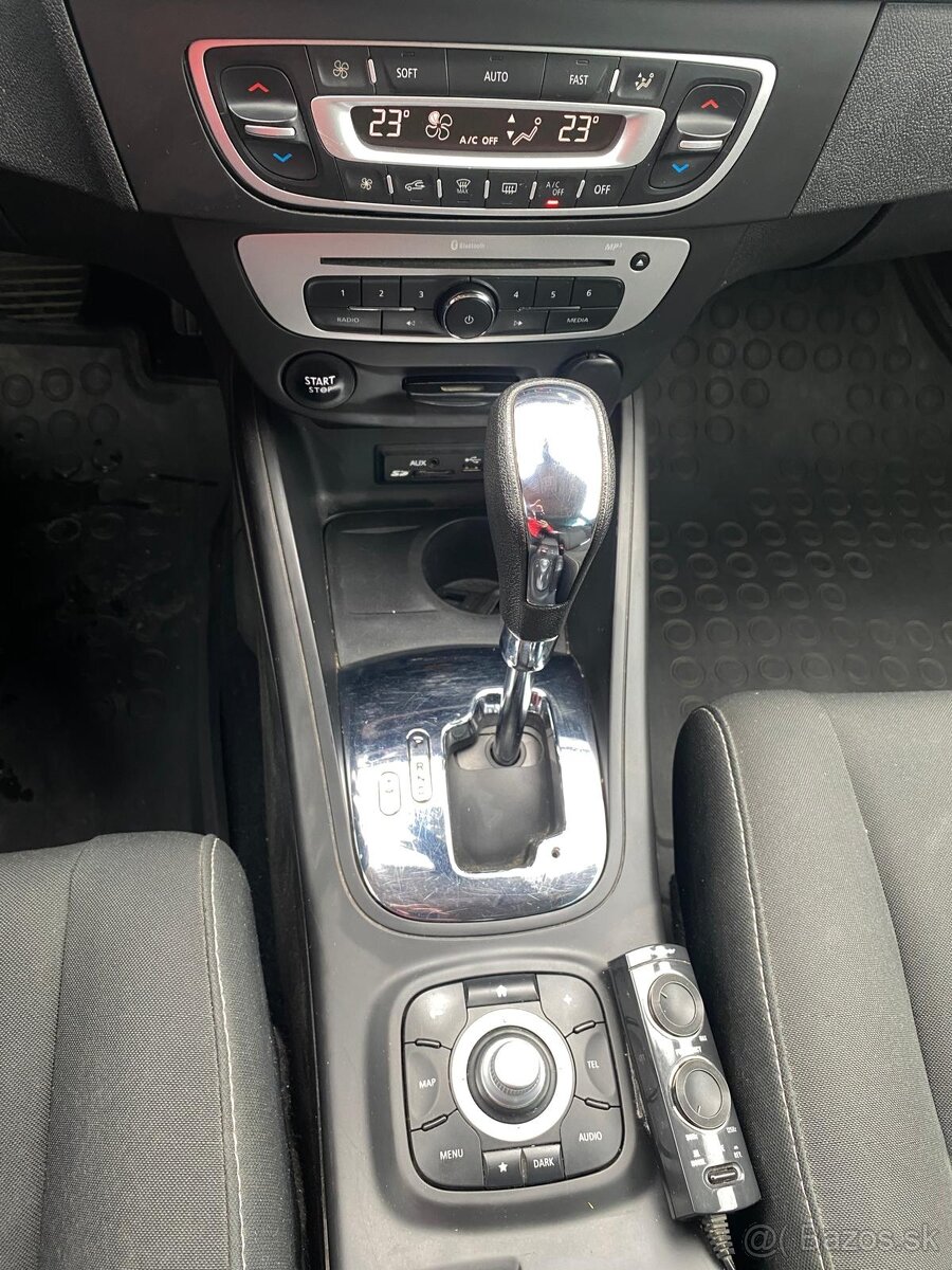 Renault Megane GRANDTOUR 1,5 DCi 2016 - 9