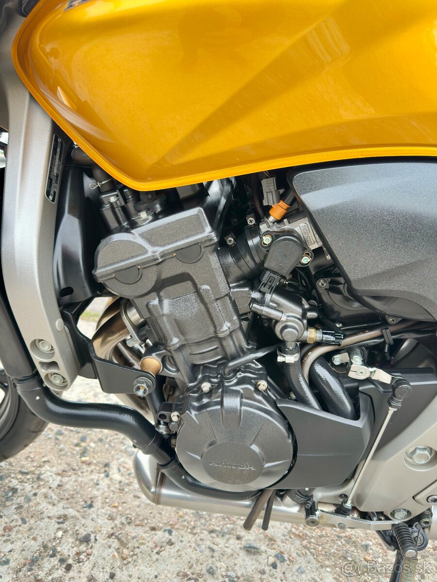 Honda cb 600f hornet - 9