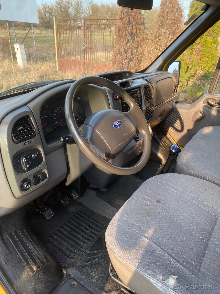 Ford Transit 2005 - 9