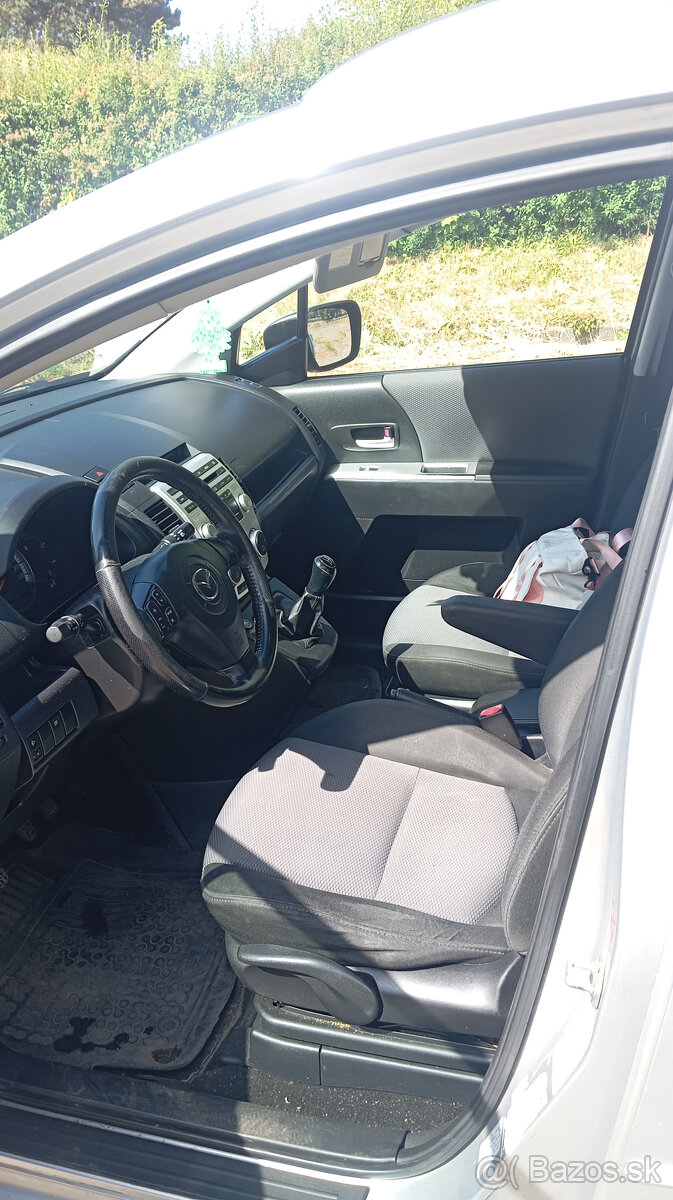 Mazda 5 2.0 benzín - 9