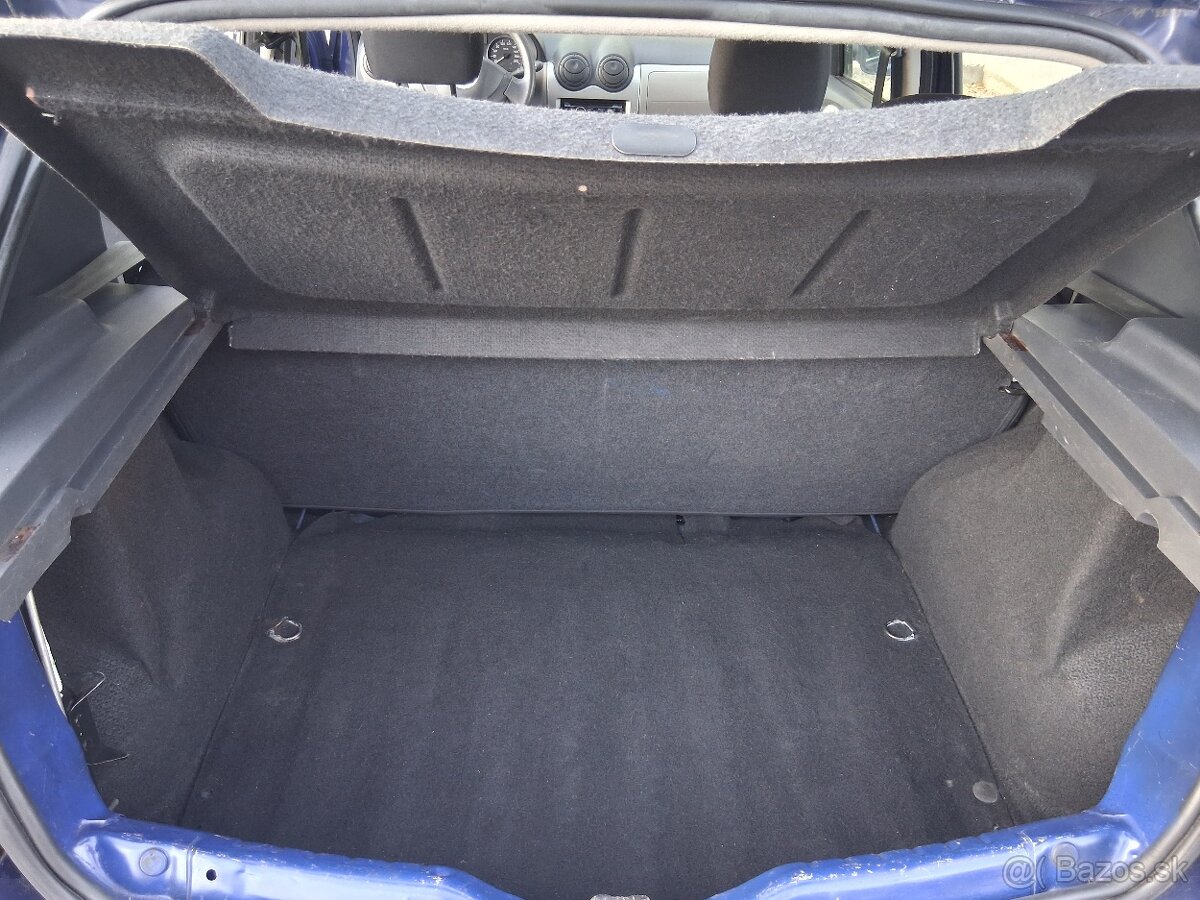 Dacia Sandero 1.4mpi NOVÁ TK+EK - 9