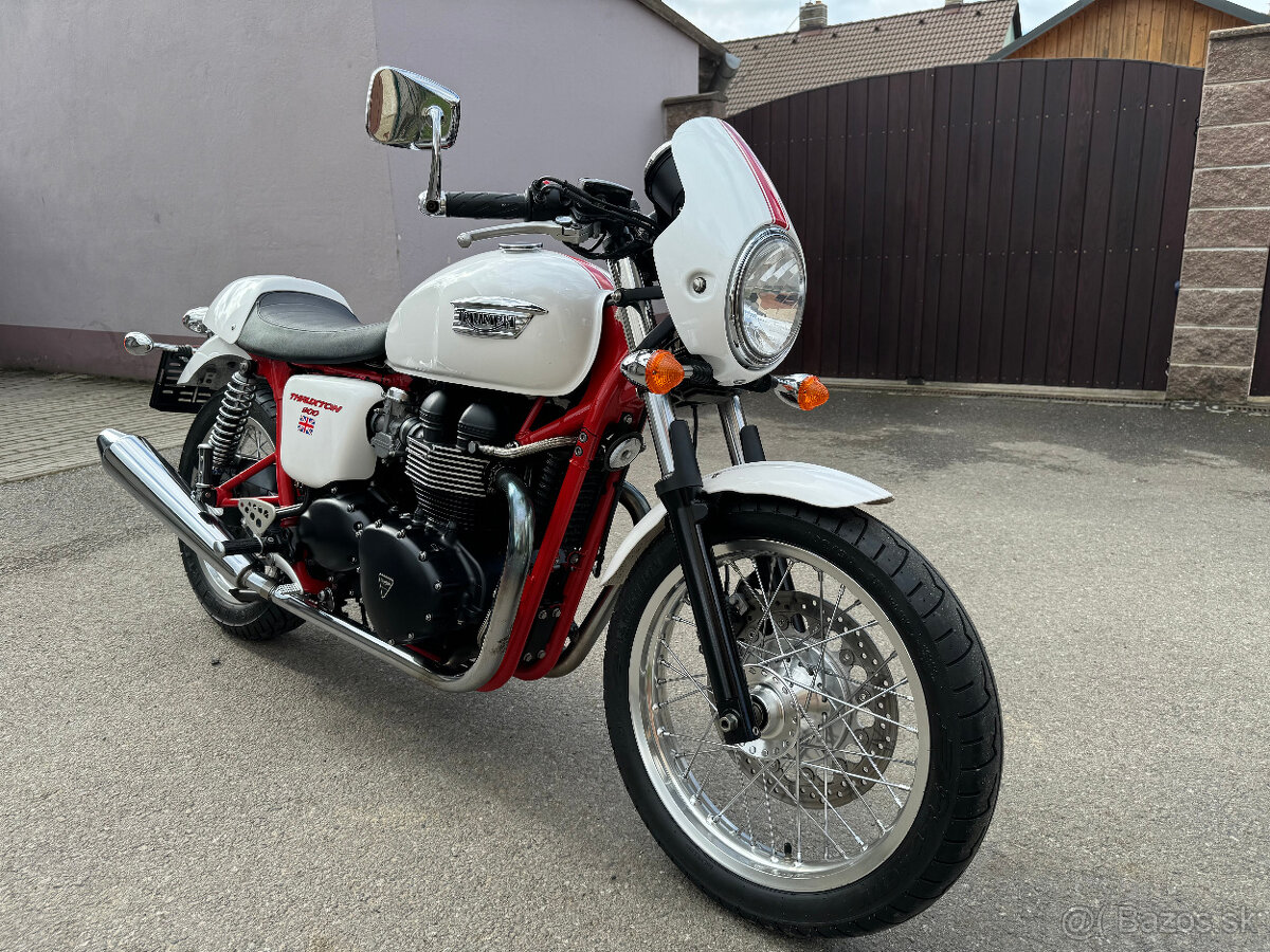 Triumph Thruxton 900 - 9