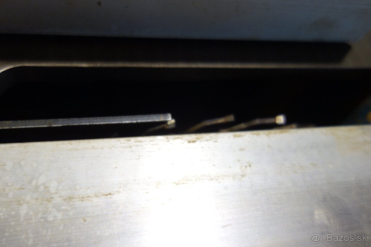 Spodná fréza - obrábacie centrum PAOLONI T 150 P - 9