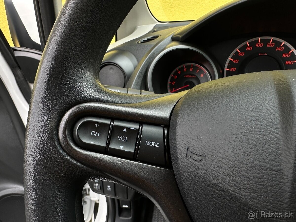 Honda Jazz / koupeno v ČR KLIMA 1.4/73kW r.v. 2014 - 9