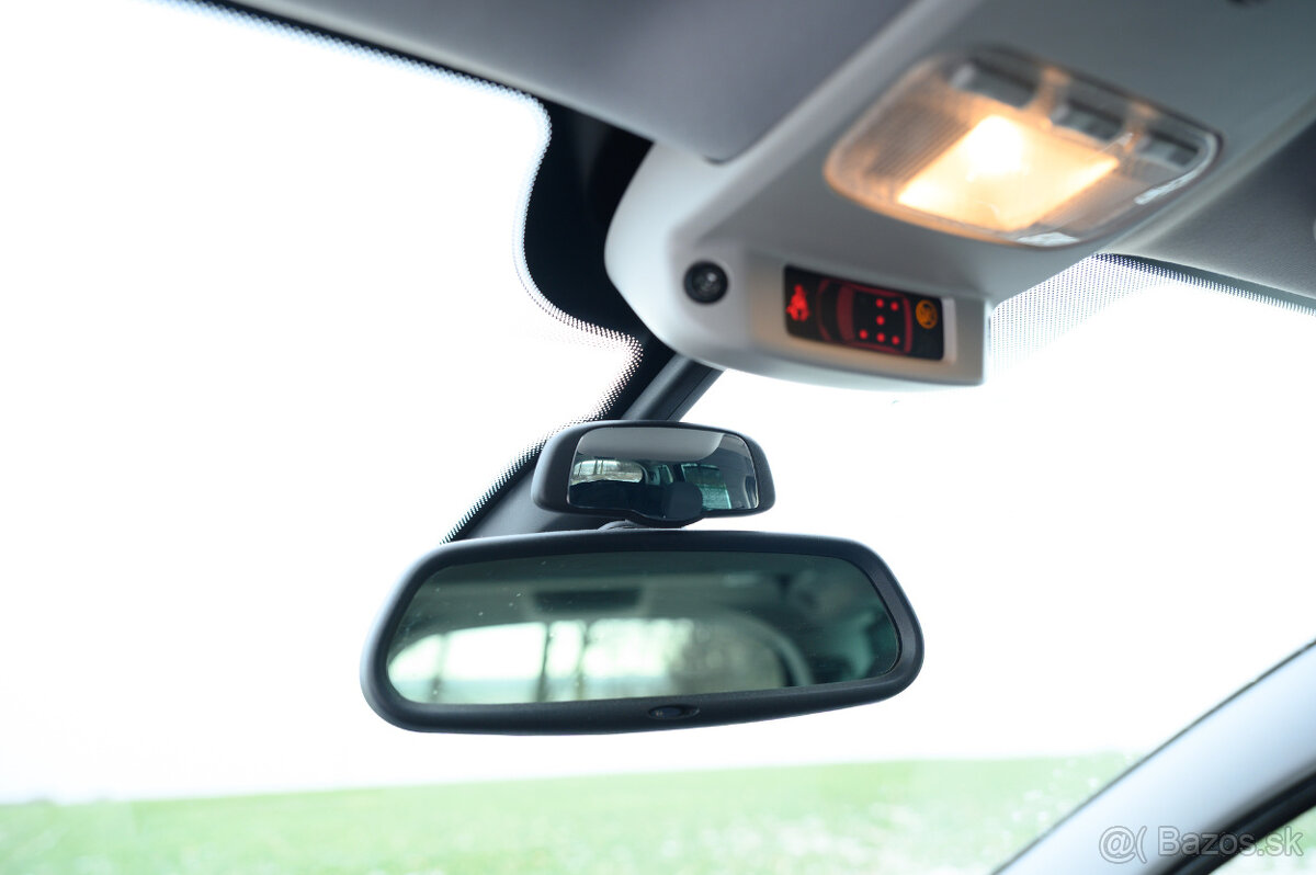 Peugeot 5008 diesel, 7 miestne - 9