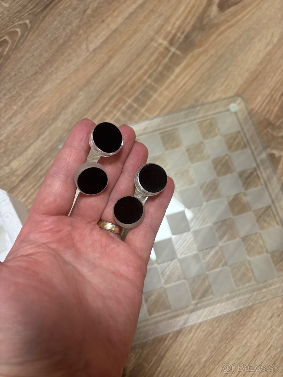 Sklenené šachy - 9