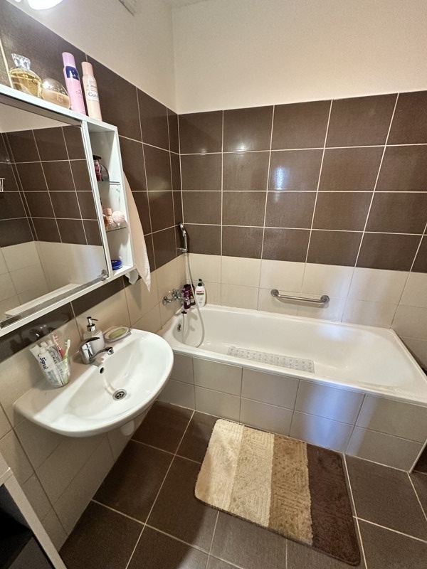 Novostavba 3 izbový byt v obci Čierny Brod 125.000 € - 9