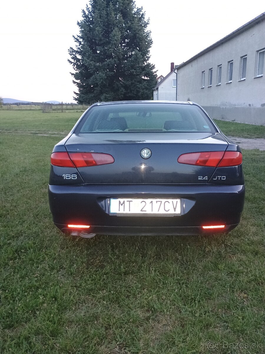 Alfa Romeo 166 2,4 JTD 103 kw - 9