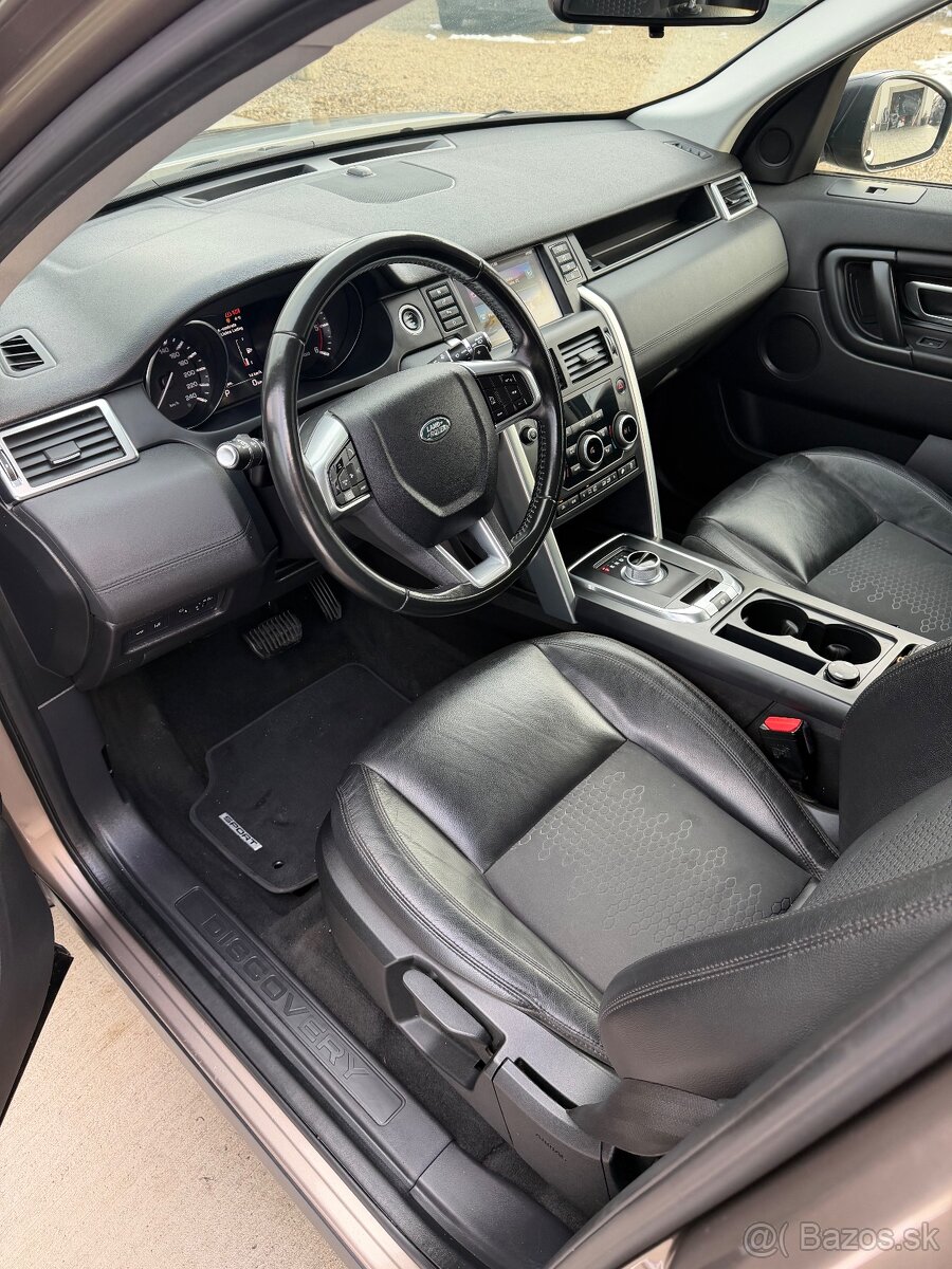 Land Rover Discovery Sport - 9