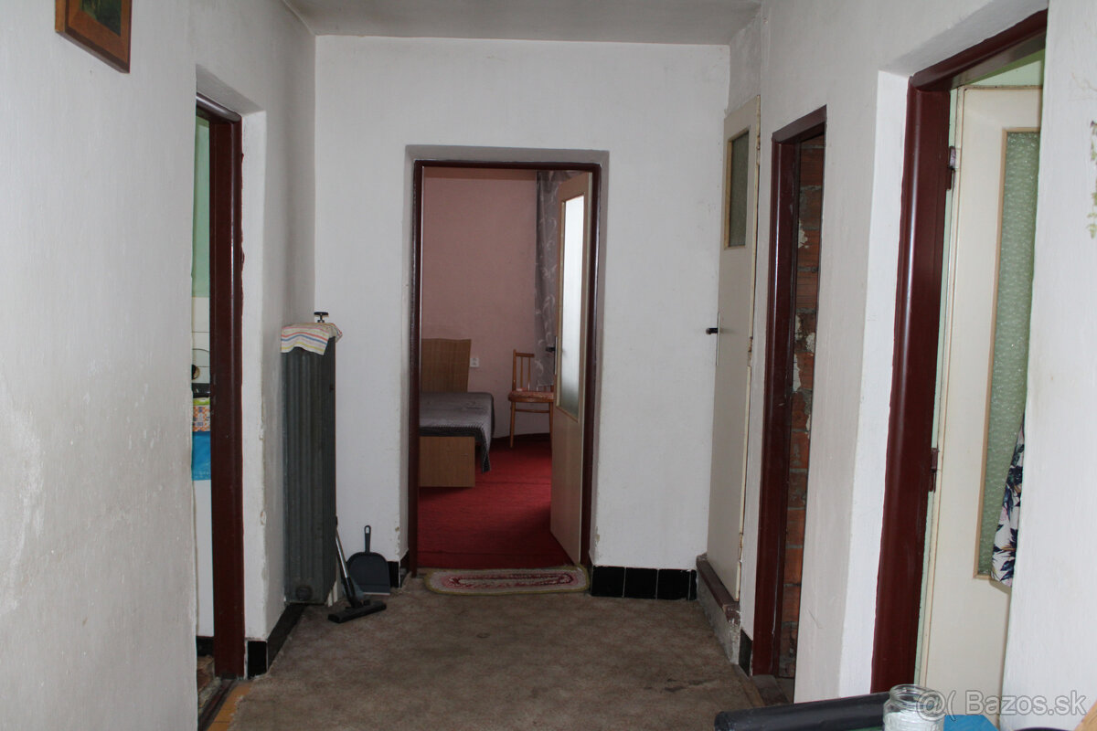 SPEKTRUM REALITY- Na predaj 4-izbový rodinný dom s pozemkom - 9