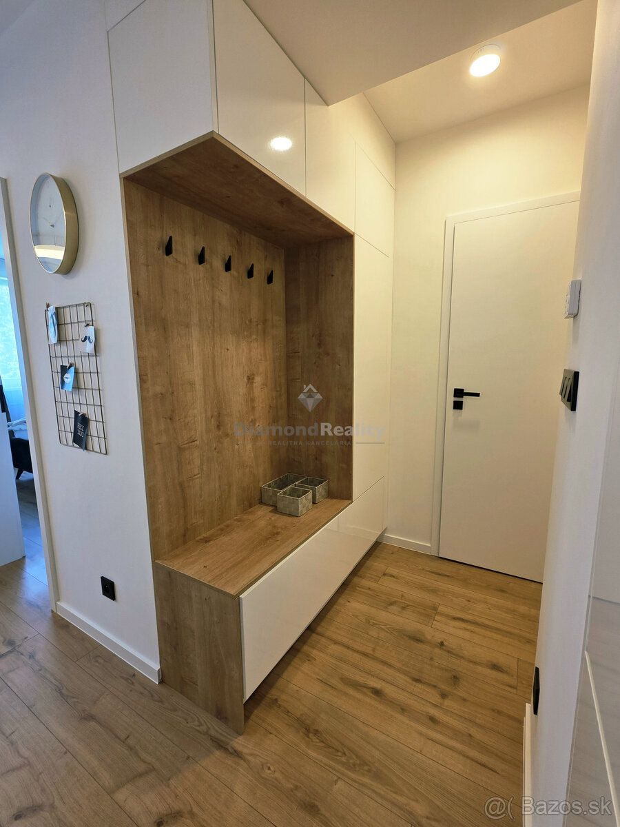 PREDANÉ - predaj pekný 2 izbový byt na ulici Krivá, Košice - - 9