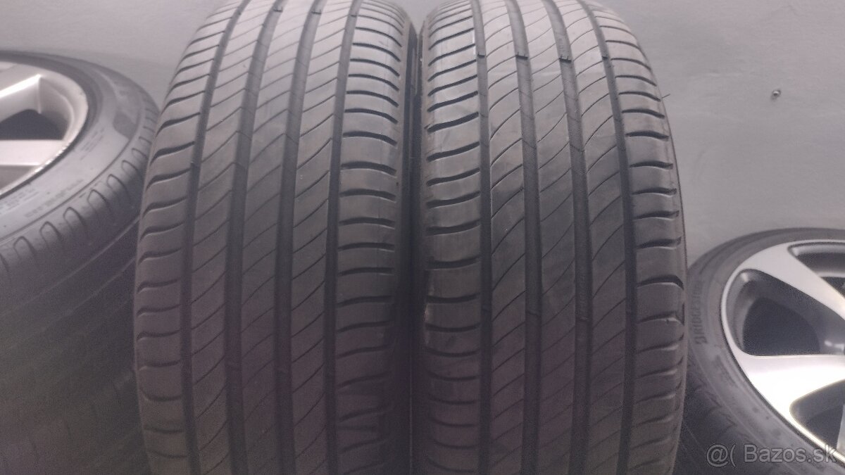 215/55r17 Michelin - 9