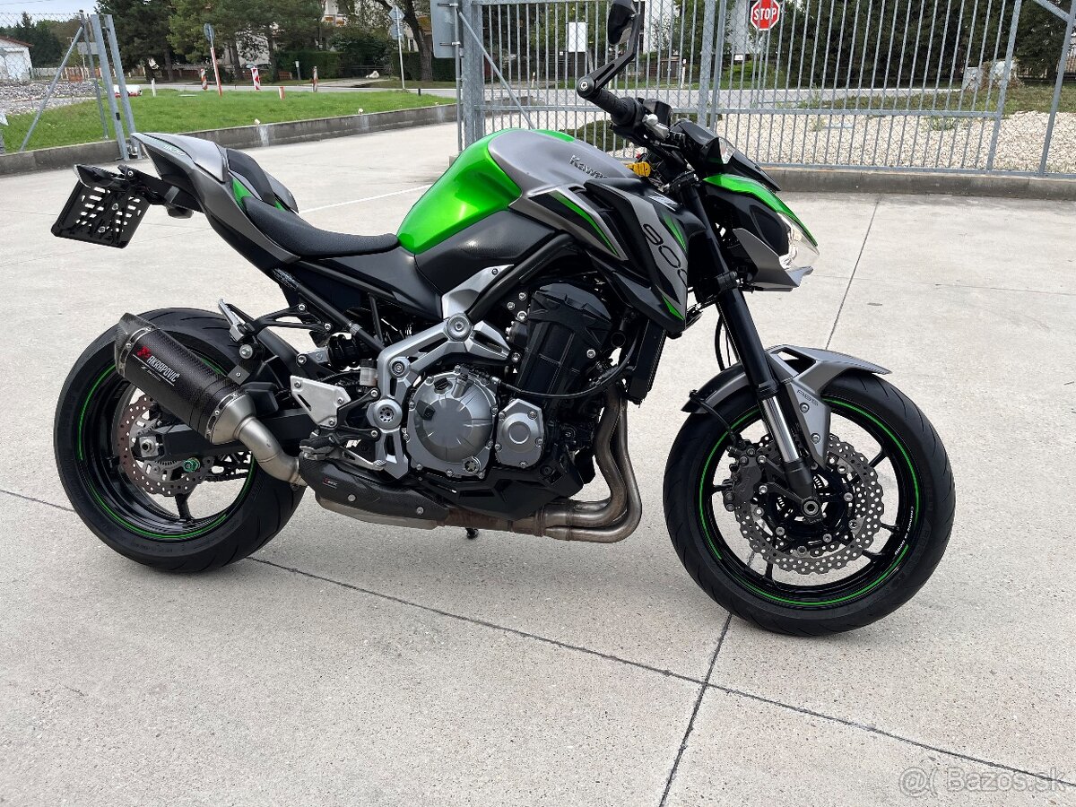 Kawaski Z900 - 9