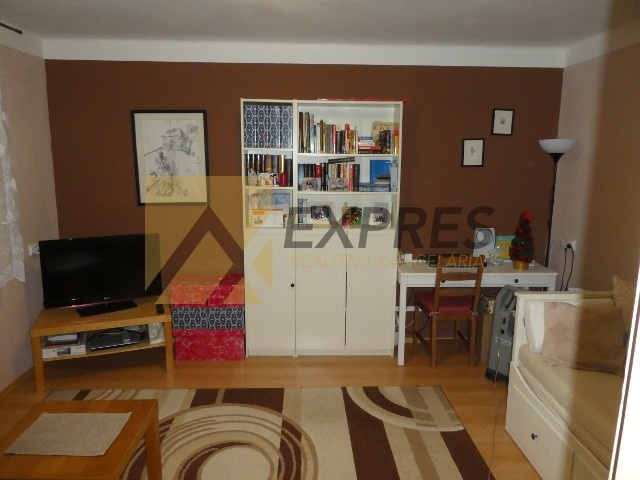 RK EXPRES - na predaj 1 izbový byt v Handlovej. - 9