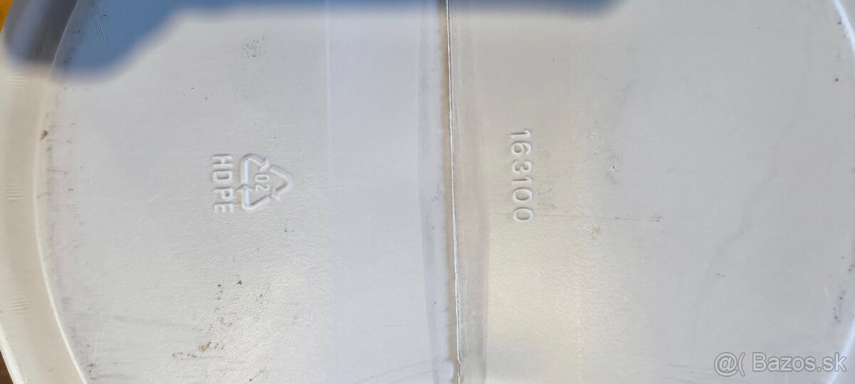 Plastové sudy 70L a 60L - 9