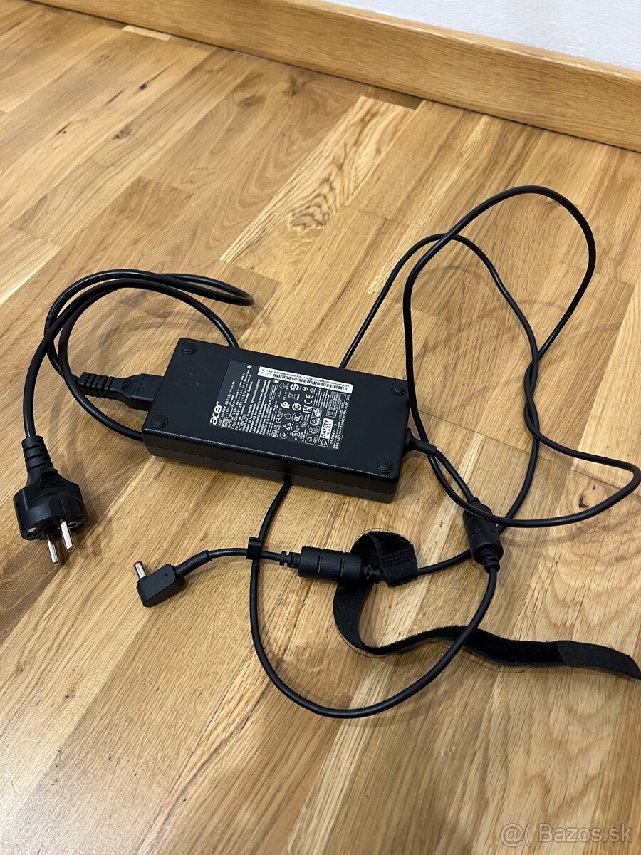 Acer Nitro 5 (model N18C3) - nefunkčný - 9