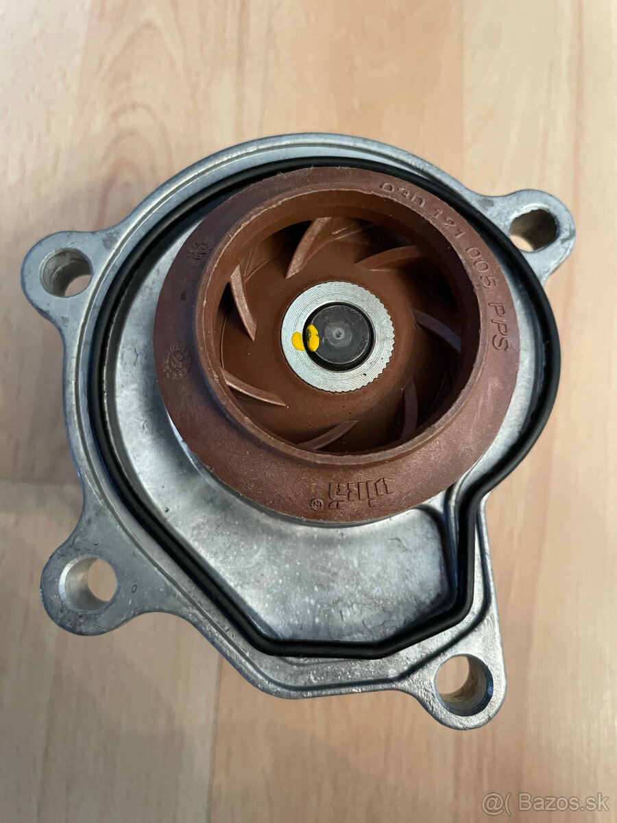 Nová vodná pumpa a nová olej. vana pre Fabiu 1,2 HTP.... - 9