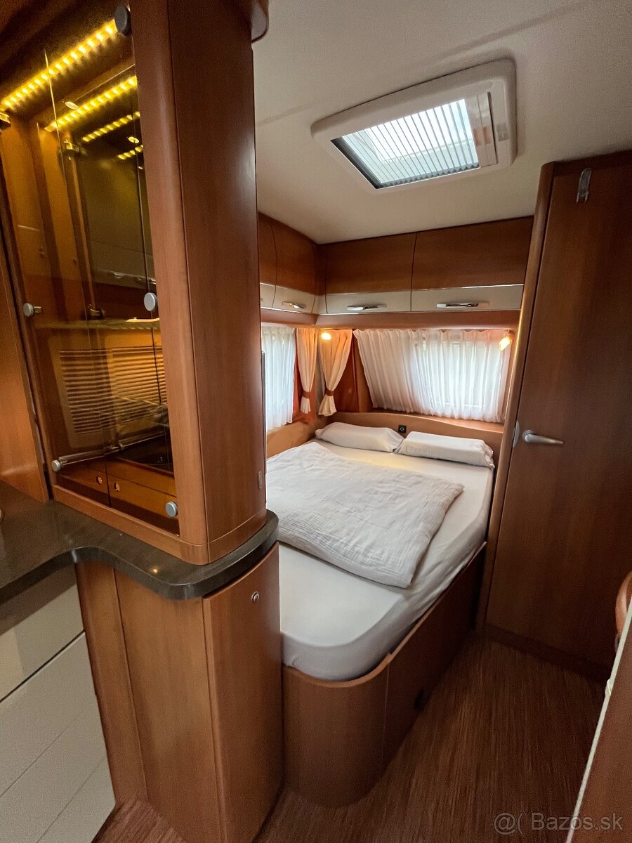 Predám obytný príves HOBBY 460 - 9