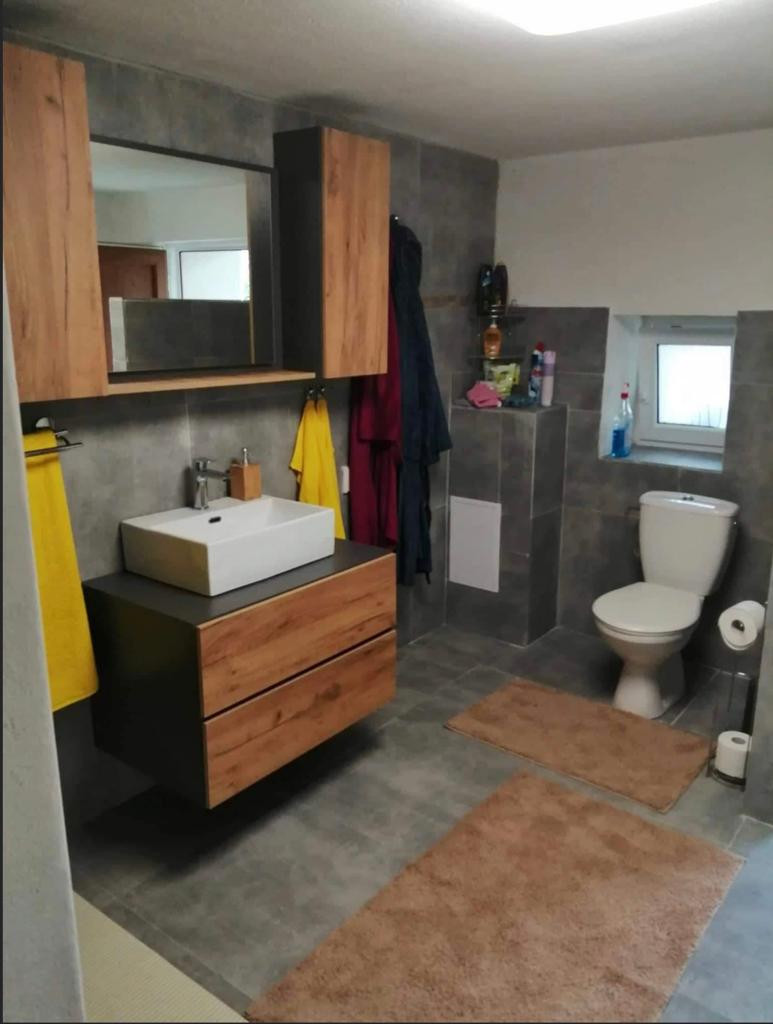 FINREA│Rodinný dom s veľkým pozemkom – Veľký Lom, okres Veľk - 9