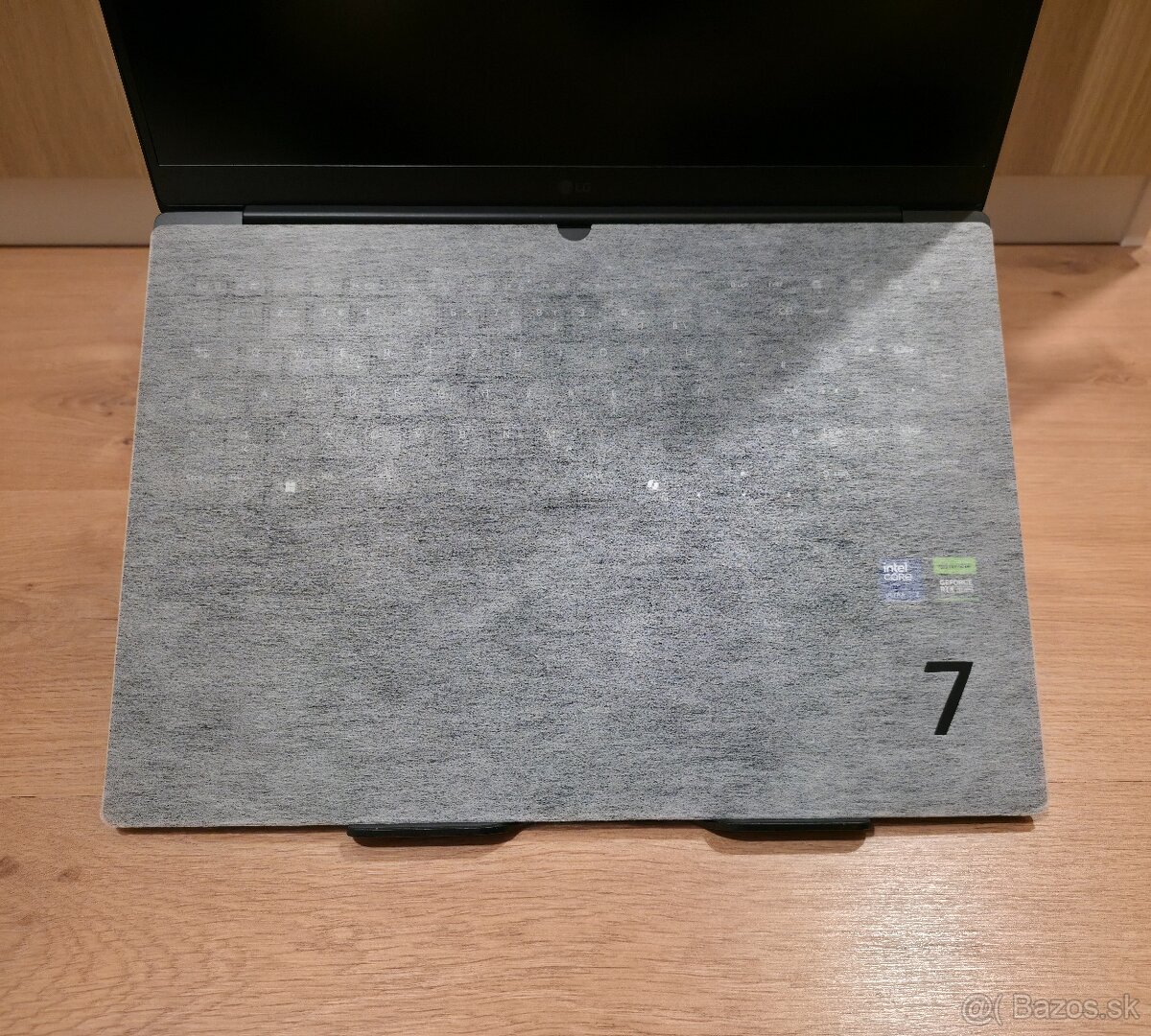 LG Gram Pro 17, 32GB, 2TB, RTX 5050, záruka 21m CyberPort.de - 9