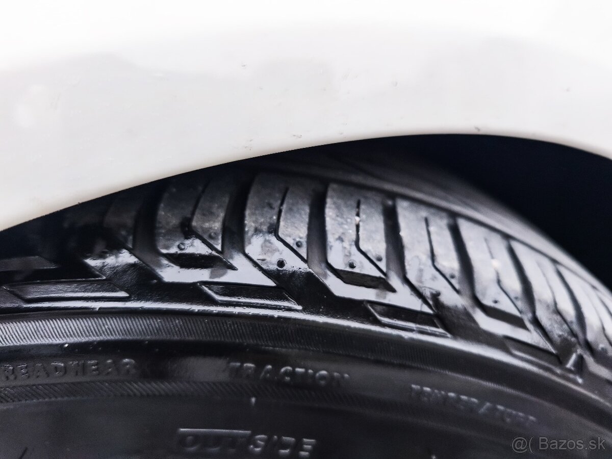 Volkswagen Passat B6 Facelift 2,0 TDI COMMONRAIL len 290tis - 9